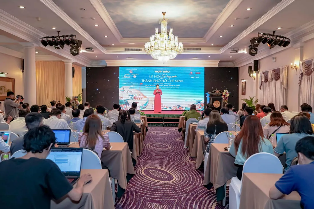 KẾT NỐI DOANH NHÂN: Bí mật thành công trong thời đại AI